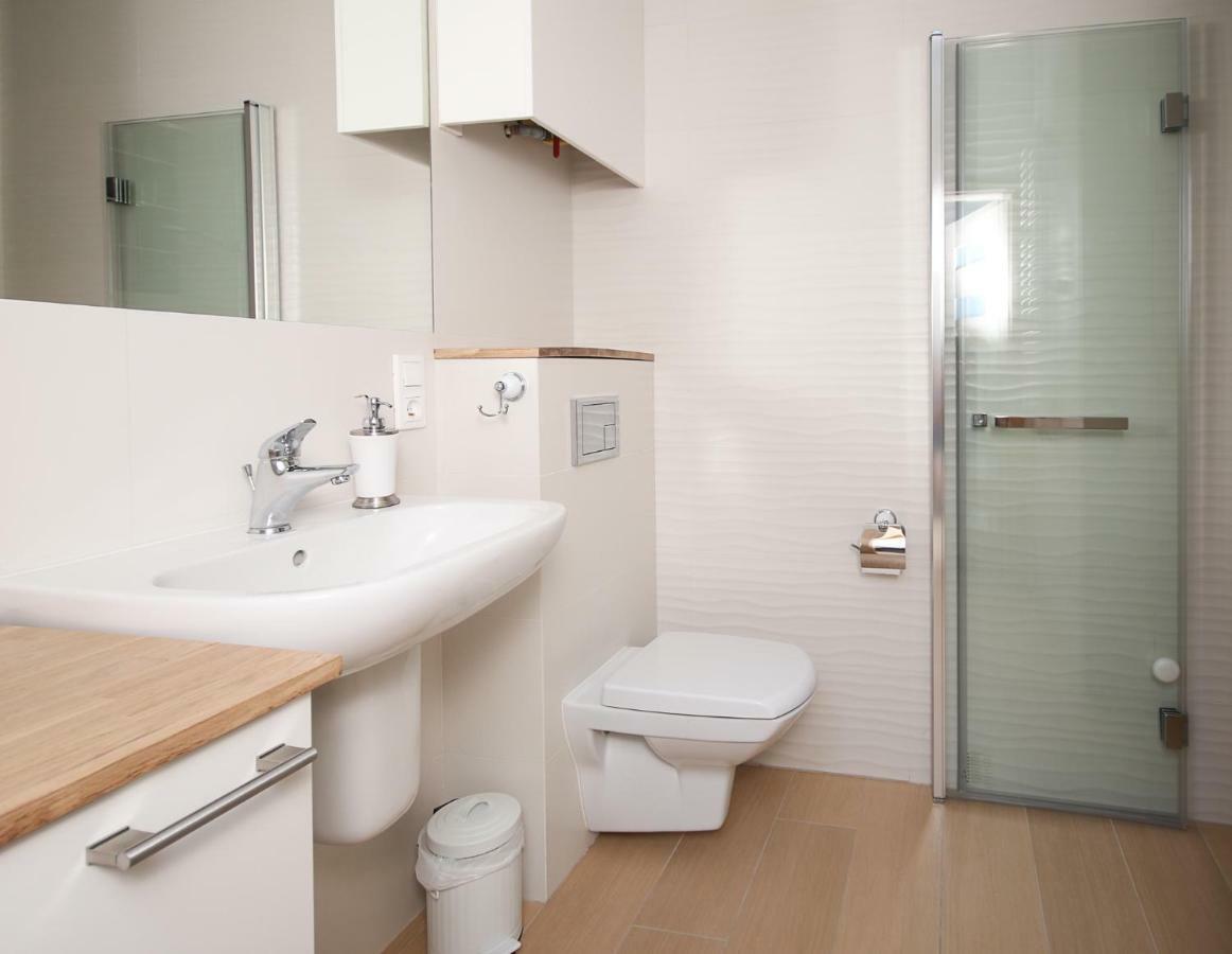 Pod Zamkiem 2 Sypialnie, Salon, 70 M, Komfort, Max 7 Os Apartment Lublin Luaran gambar